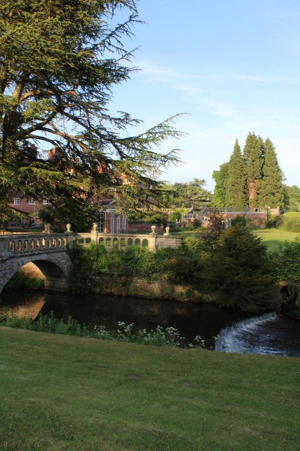 Henley Hall, Apartamento