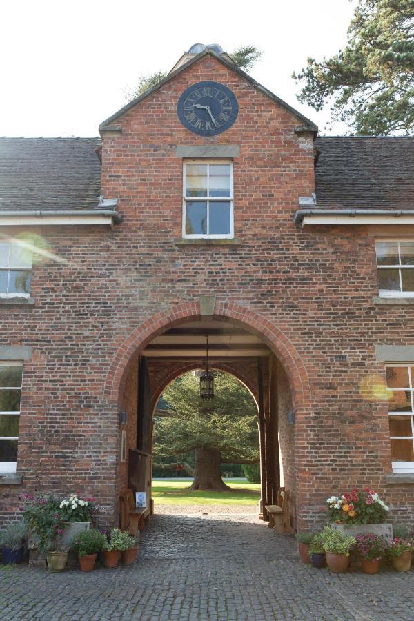 Henley Hall, Ludlow