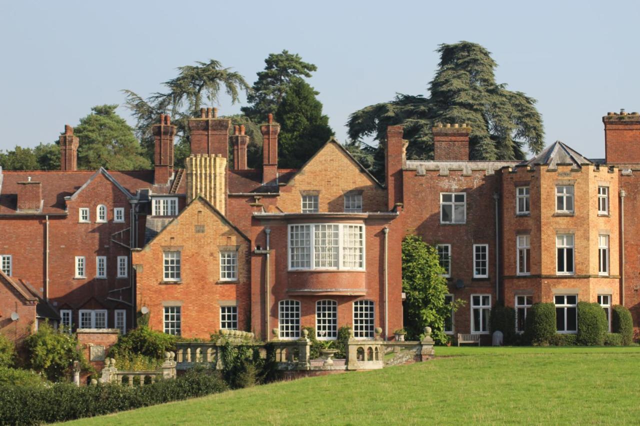 Henley Hall, Apartamento