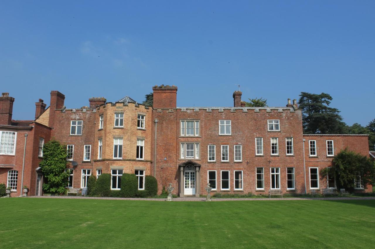 Henley Hall, *